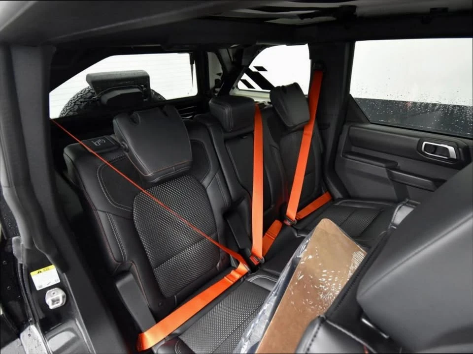 2025 Ford Bronco Raptor 6th Gen - Image 9 of 18