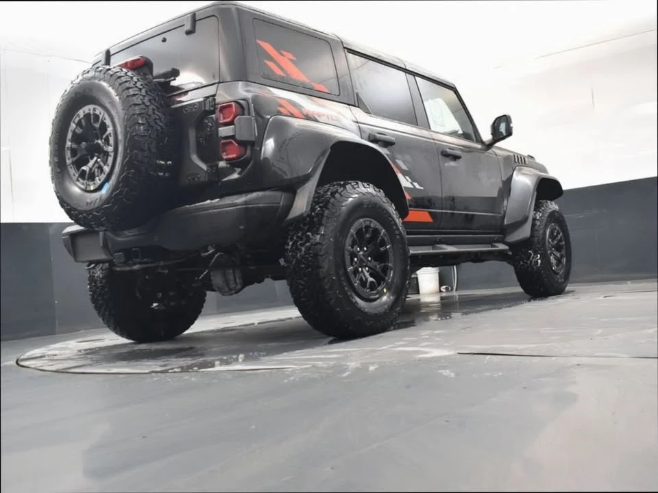 2025 Ford Bronco Raptor 6th Gen - Image 13 of 18