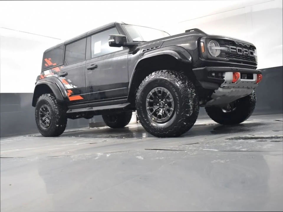 2025 Ford Bronco Raptor 6th Gen - Image 14 of 18
