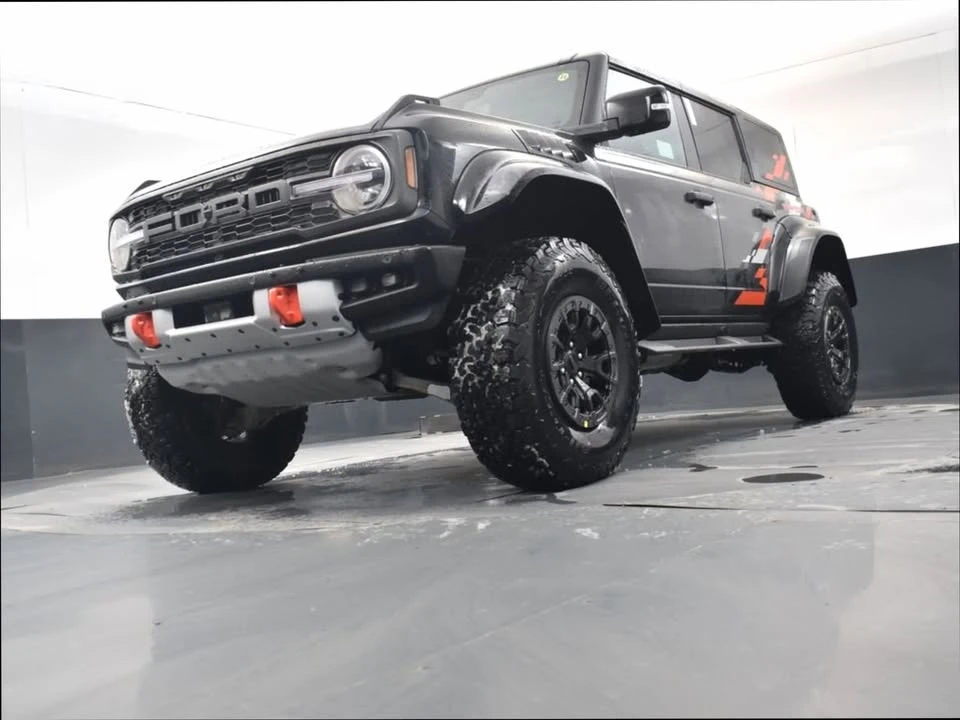 2025 Ford Bronco Raptor 6th Gen - Image 16 of 18