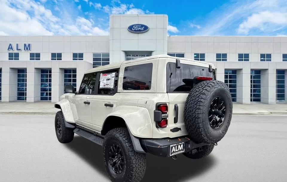 2025 Ford Bronco Raptor 6th Gen - Image 8 of 20