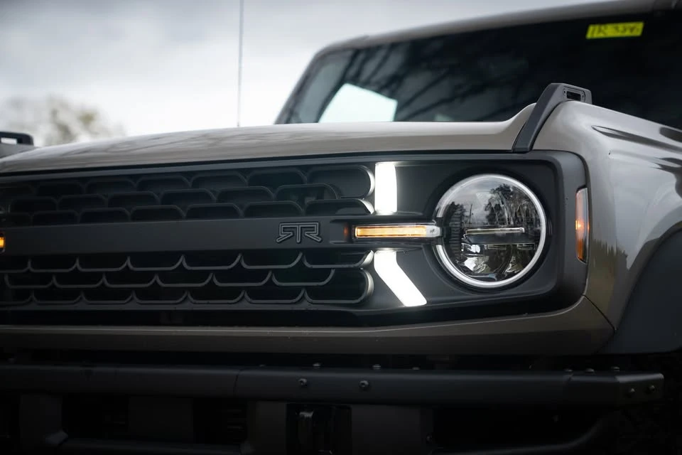2025 Ford Bronco 6th Gen - Image 4 of 18
