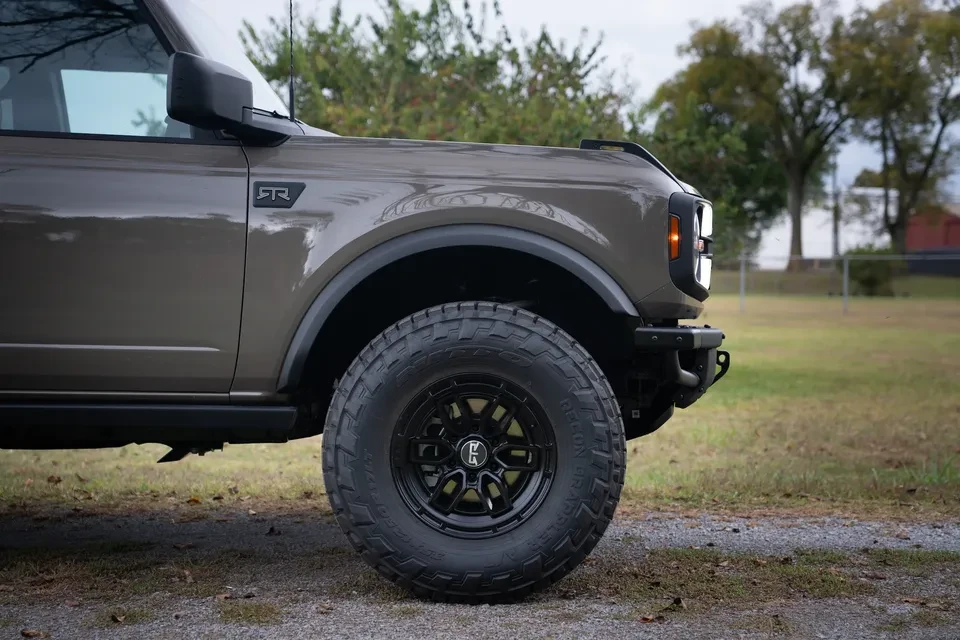 2025 Ford Bronco 6th Gen - Image 12 of 18
