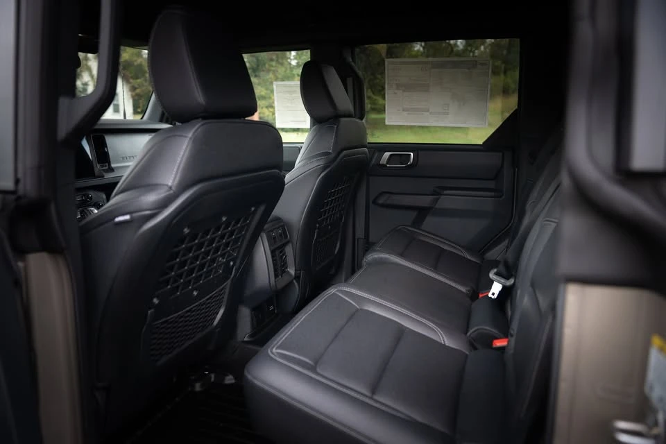 2025 Ford Bronco 6th Gen - Image 18 of 18