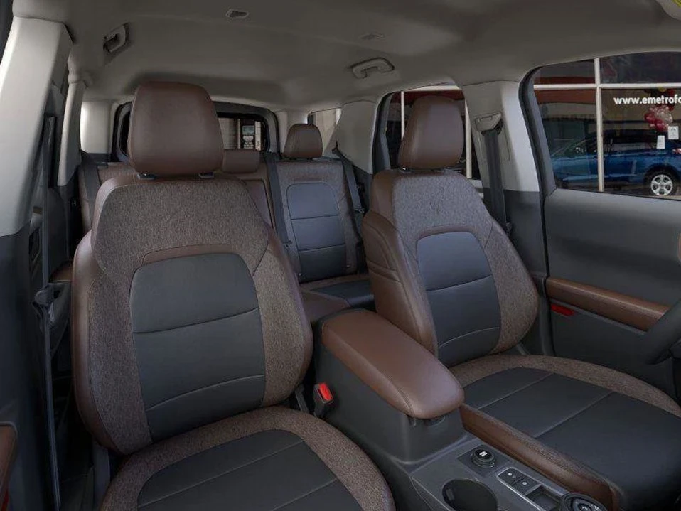 2025 Ford Bronco Sport - Image 11 of 20