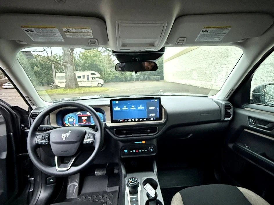 2025 Ford Bronco Sport - Image 10 of 16