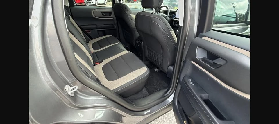 2025 Ford Bronco Sport - Image 18 of 20