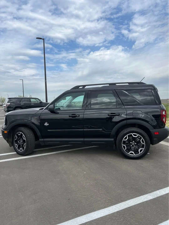 2025 Ford Bronco Sport - Image 6 of 10