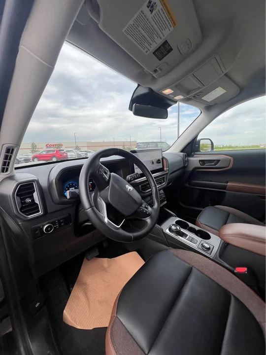 2025 Ford Bronco Sport - Image 9 of 10
