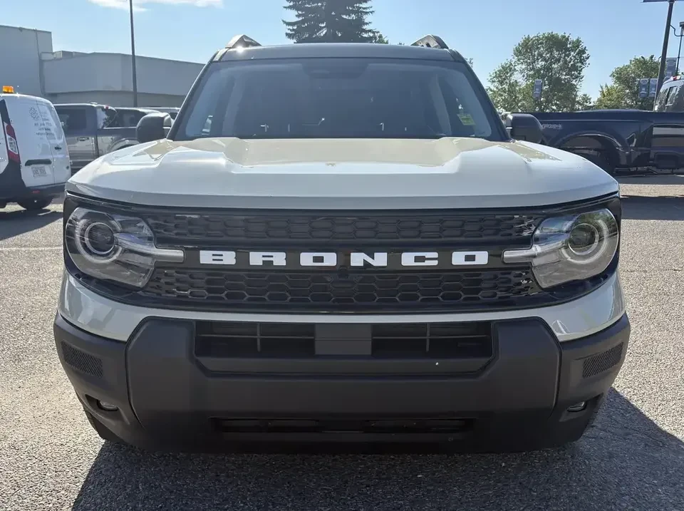 2025 Ford Bronco Sport - Image 3 of 16
