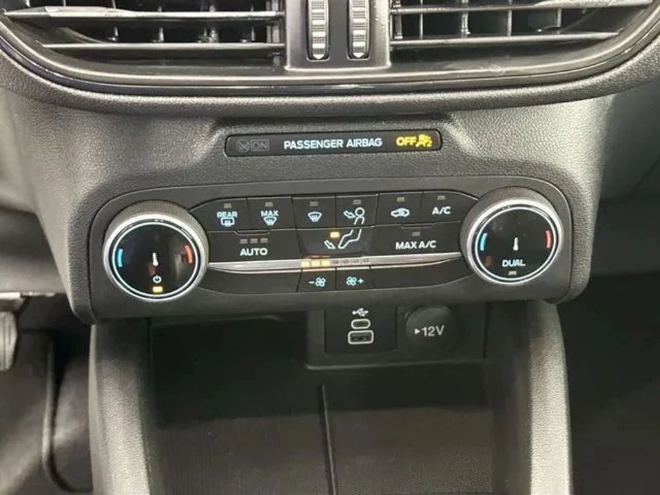 2025 Ford Escape - Image 13 of 20
