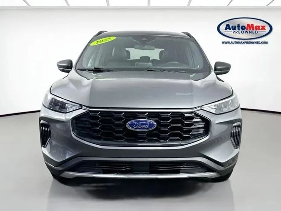 2025 Ford Escape - Image 6 of 20