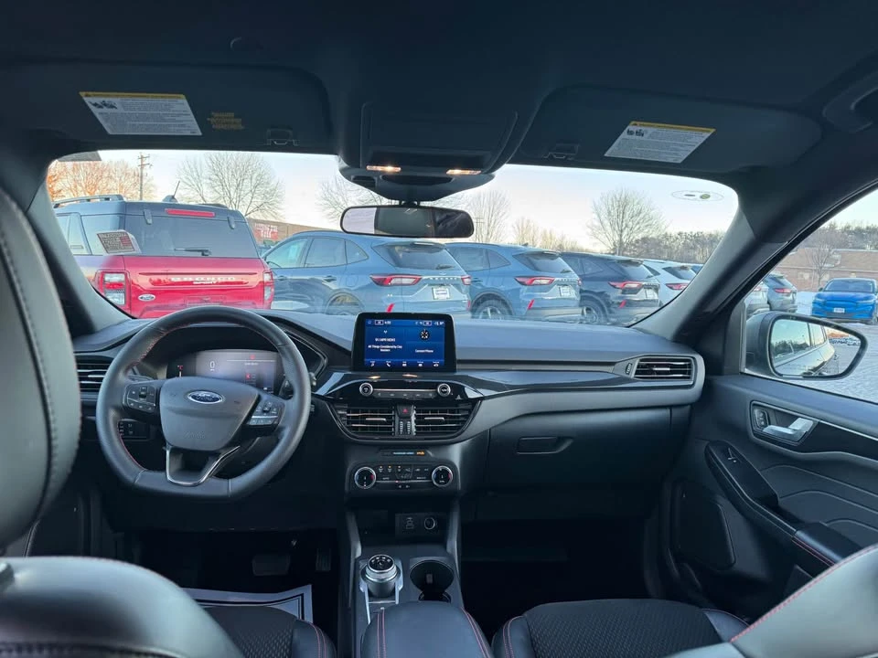 2025 Ford Escape - Image 10 of 18
