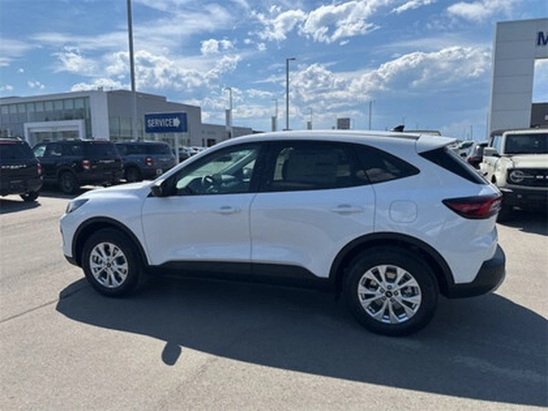 2025 Ford Escape - Image 8 of 14
