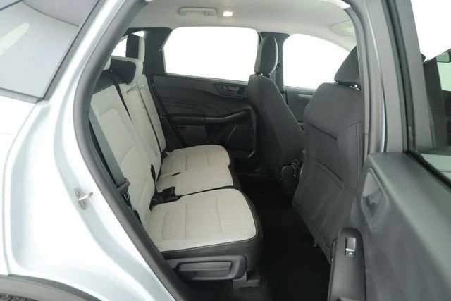 2025 Ford Escape - Image 6 of 18
