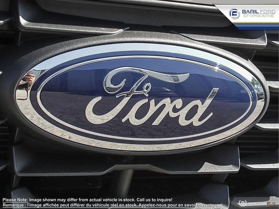 2025 Ford Escape - Image 2 of 17