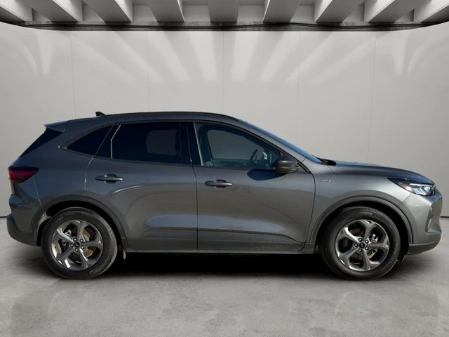 2025 Ford Escape - Image 5 of 16