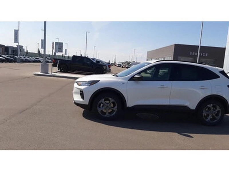 2025 Ford Escape - Image 7 of 20