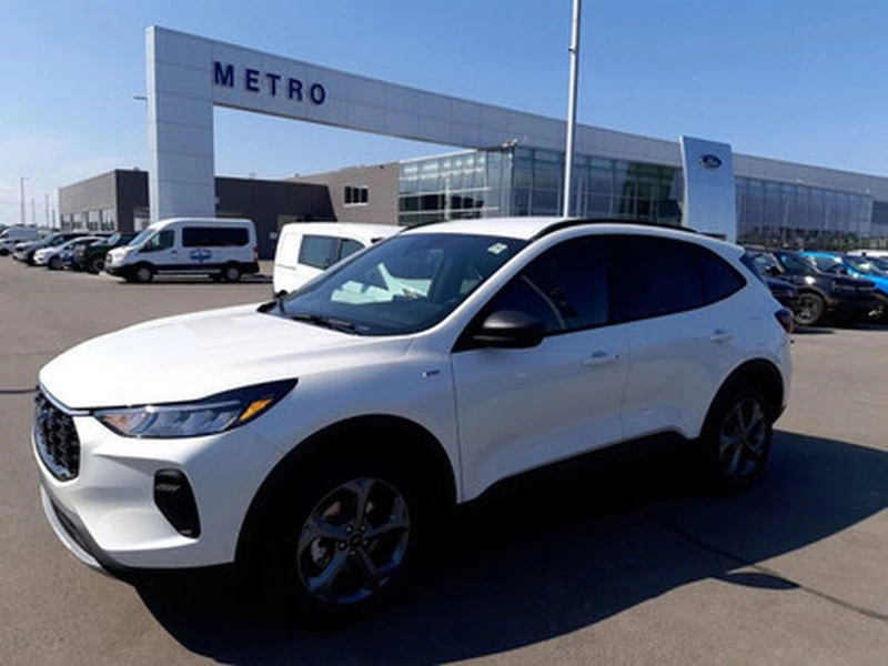2025 Ford Escape - Image 8 of 20