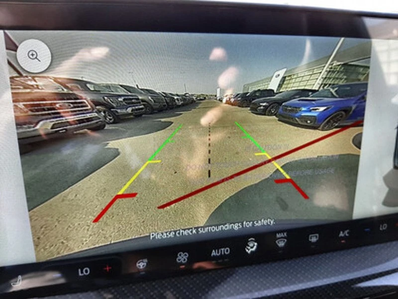 2025 Ford Escape - Image 18 of 20