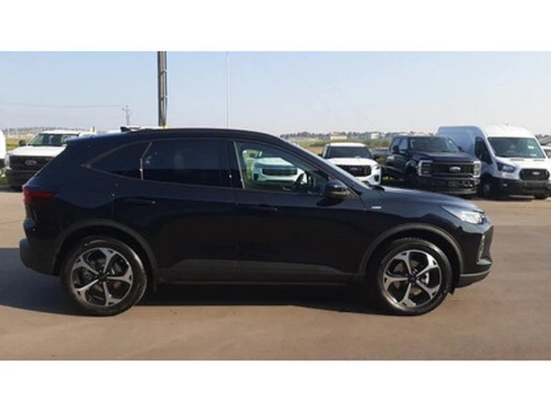 2025 Ford Escape - Image 9 of 20