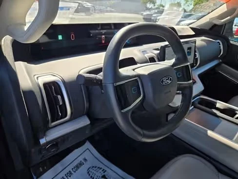 2025 Ford Expedition 5th Gen - Image 7 of 14