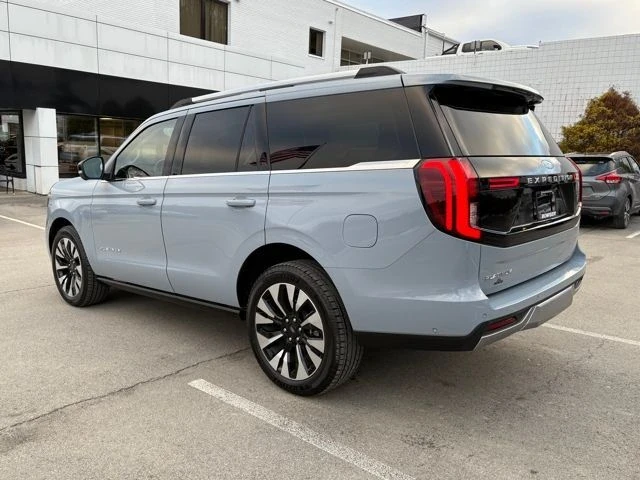 2025 Ford Expedition 5th Gen - Image 5 of 16