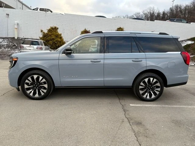 2025 Ford Expedition 5th Gen - Image 6 of 16