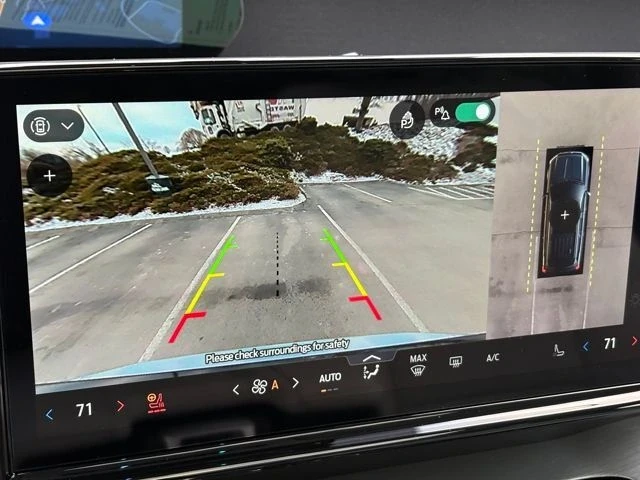 2025 Ford Expedition 5th Gen - Image 13 of 16