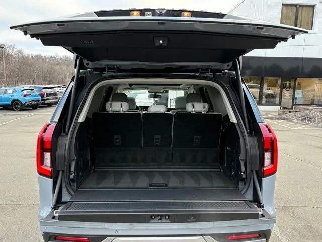 2025 Ford Expedition 5th Gen - Image 16 of 16