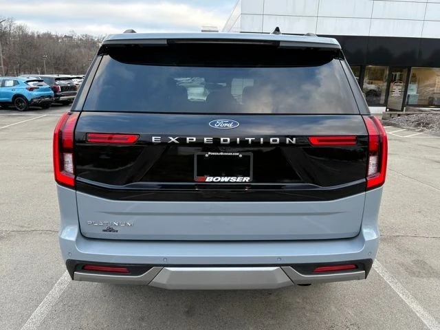 2025 Ford Expedition 5th Gen - Image 4 of 16