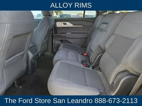 2025 Ford Explorer 6th Gen - Image 8 of 12