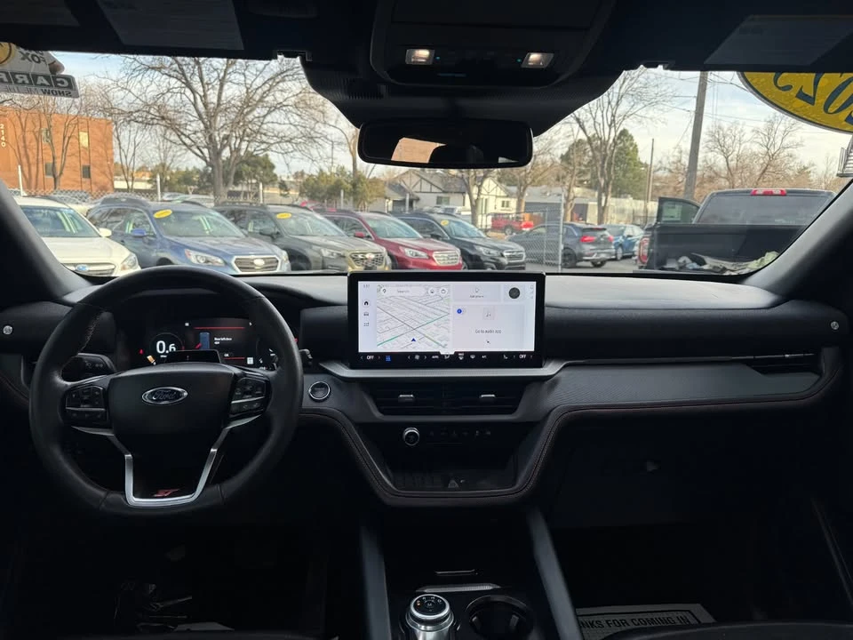 2025 Ford Explorer 6th Gen - Image 12 of 19