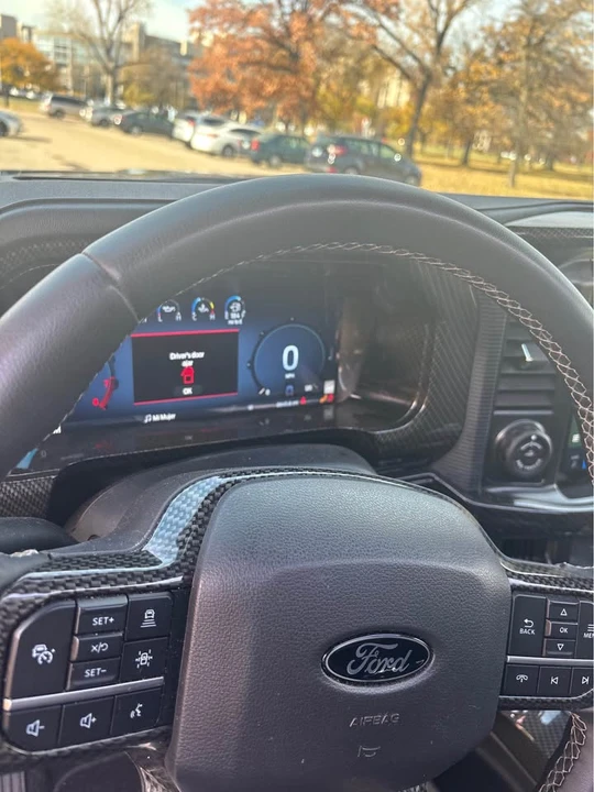 2025 Ford F-150 14th Gen - Image 9 of 10