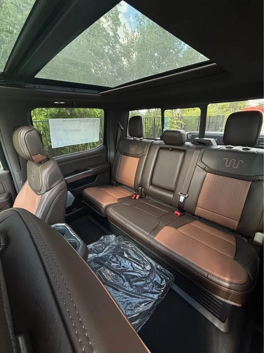 2025 Ford Super Duty 5th Gen - Image 4 of 7