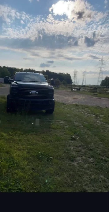 2025 Ford Super Duty 5th Gen - Image 7 of 8