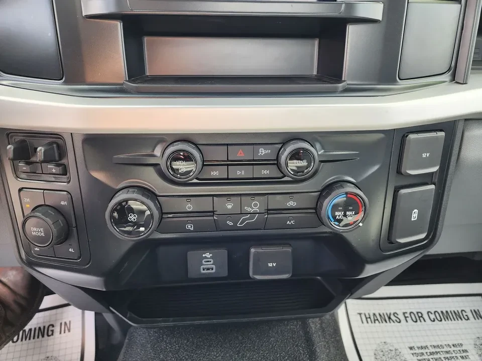 2025 Ford Super Duty 5th Gen - Image 10 of 20