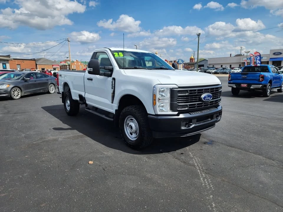 2025 Ford Super Duty 5th Gen - Image 3 of 20
