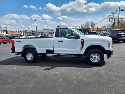 2025 Ford F-250 XL