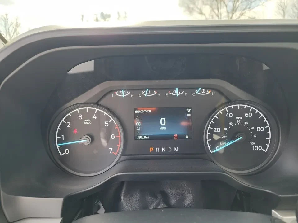 2025 Ford Super Duty 5th Gen - Image 16 of 20