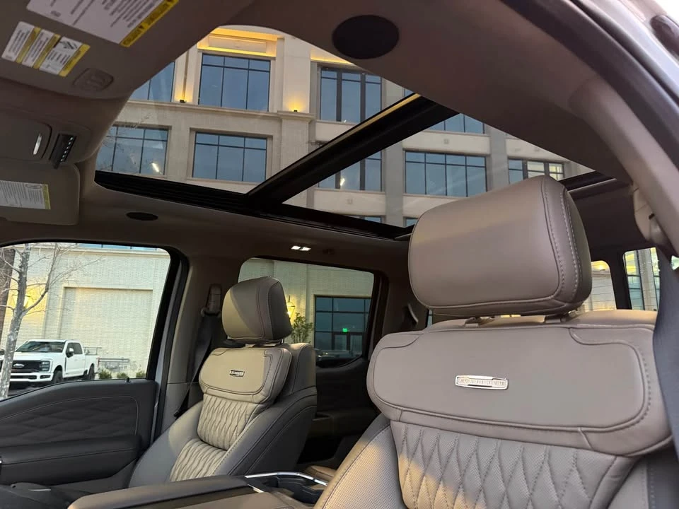 2025 Ford Super Duty 5th Gen - Image 17 of 19