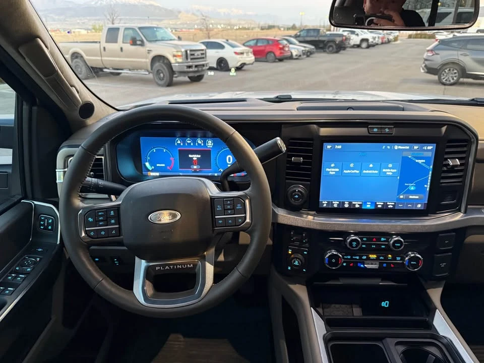 2025 Ford Super Duty 5th Gen - Image 11 of 19