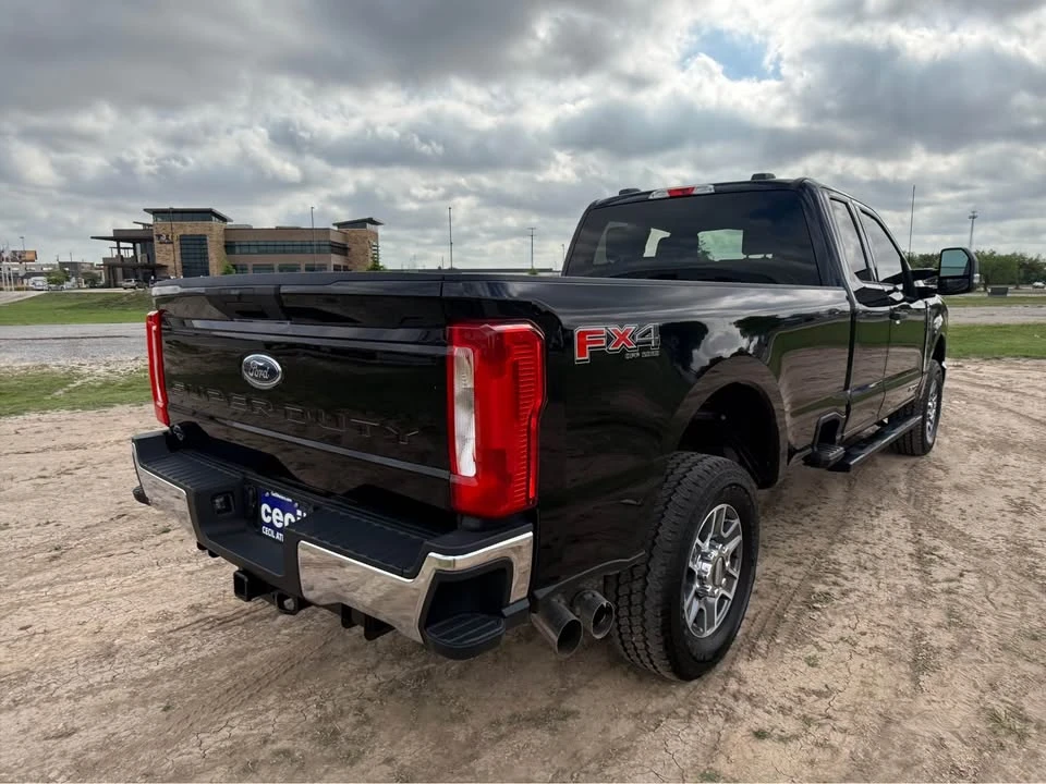 2025 Ford Super Duty 5th Gen - Image 5 of 14