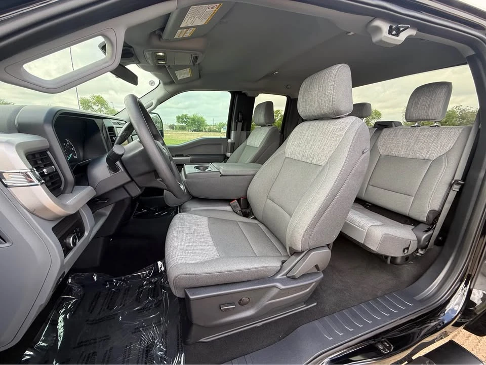 2025 Ford Super Duty 5th Gen - Image 7 of 14
