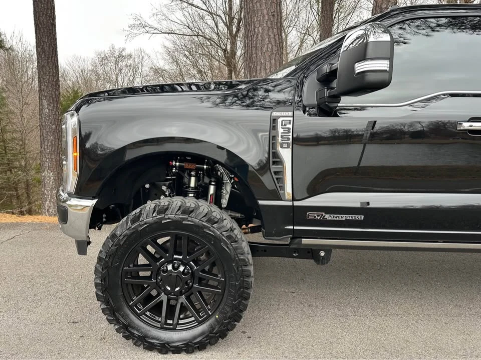 2025 Ford Super Duty 5th Gen - Image 3 of 18