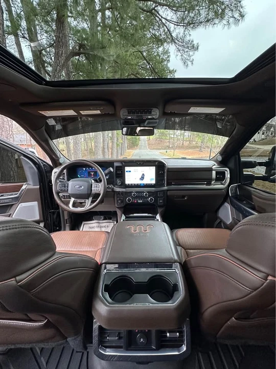 2025 Ford Super Duty 5th Gen - Image 17 of 18
