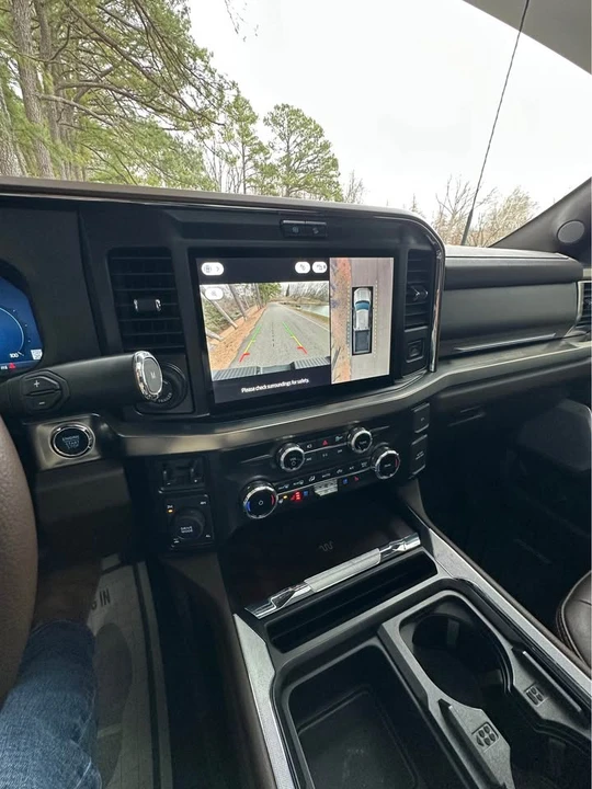 2025 Ford Super Duty 5th Gen - Image 15 of 18