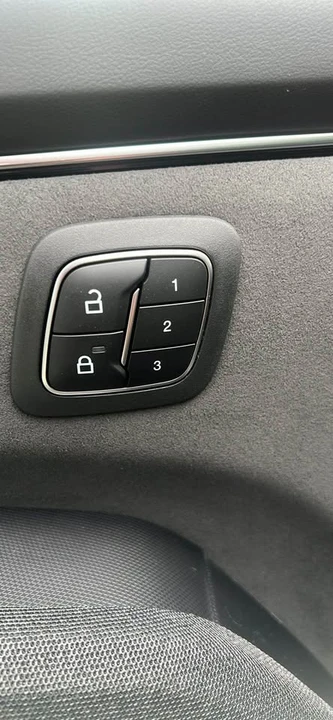 2025 Ford GT 2nd Gen - Image 7 of 8