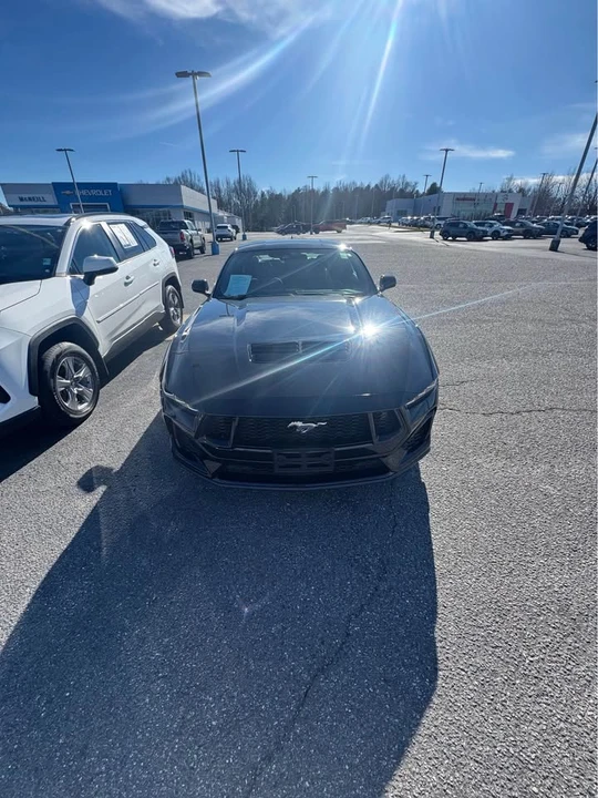 2025 Ford GT 2nd Gen - Image 2 of 5