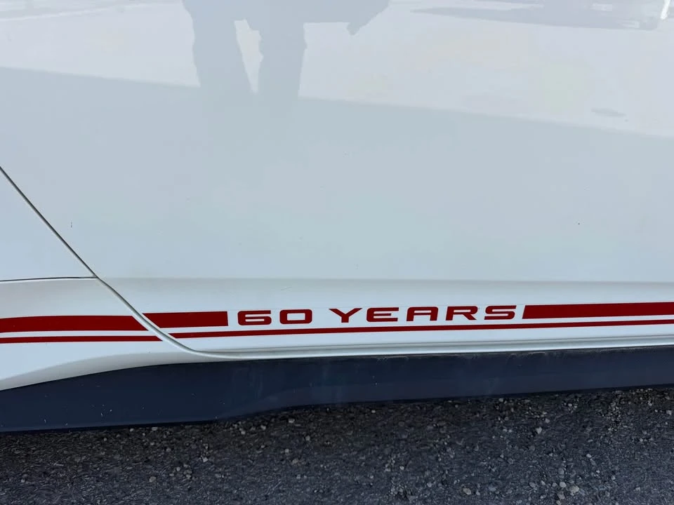 2025 Ford GT - Image 15 of 16